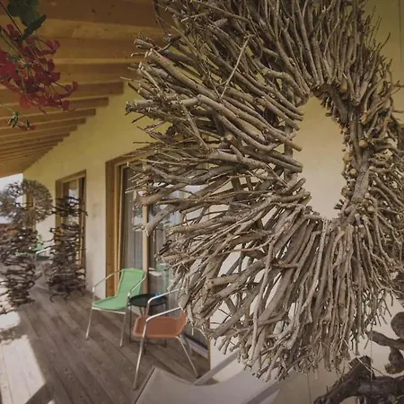 Отель Nada Brahma Retreats