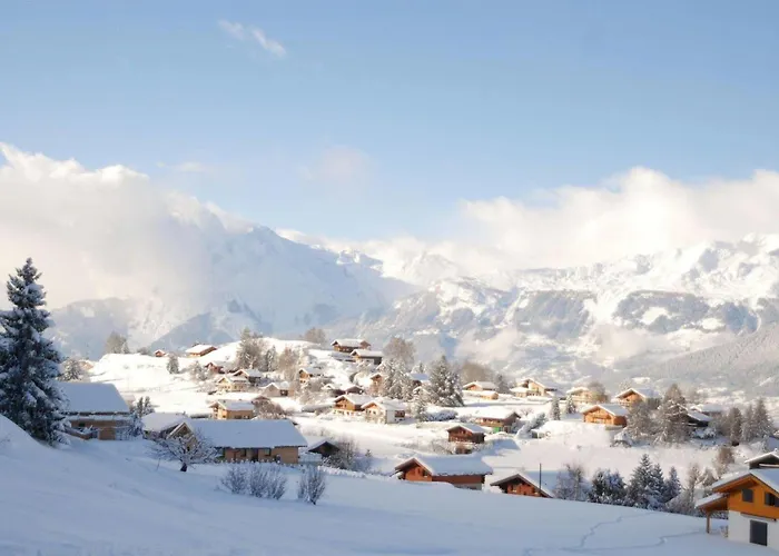 Отель Nada Brahma Retreats